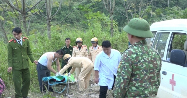 Clip: Hiện trường vụ tai nạn khiến 7 người thương vong ở Hà Giang