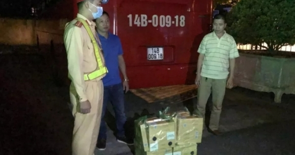 Quảng Ninh: CSGT liên tiếp phát hiện bắt giữ hàng hóa nhập lậu không nguồn gốc