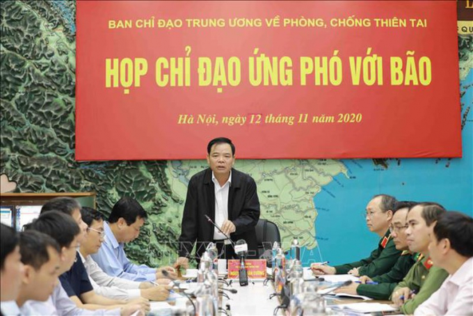 Phó Trưởng ban Thường trực Ban chỉ đạo Trung ương về phòng, chống thiên tai, Bộ trưởng Bộ Nông nghiệp và Phát triển nông thôn Nguyễn Xuân Cường phát biểu chỉ đạo.