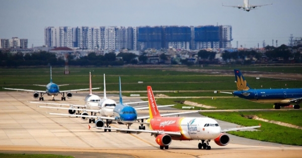 Cảnh giác chiêu trò lừa đảo bán vé bay về Việt Nam