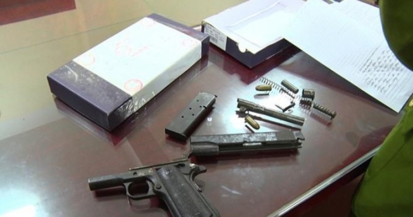Lạng Sơn: Bắt giữ nhóm buôn 2 bánh ma túy thủ sẵn súng quân dụng