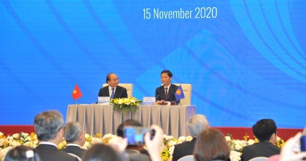 Việt Nam vừa ký hiệp định thương mại lớn nhất thế giới