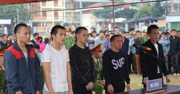 Hà Giang: Hàng loạt bị cáo lĩnh án tù vì tổ chức cho người khác vượt biên  trái phép
