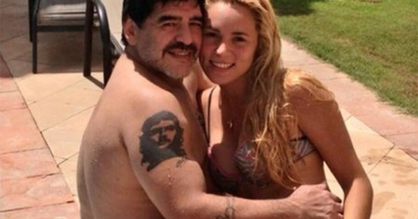 Nhan sắc nóng bỏng của bóng hồng từng khiến Maradona điêu đứng
