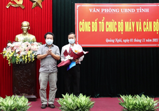 Văn phòng UBND tỉnh Quảng Ngãi công bố các quyết định về công tác cán bộ