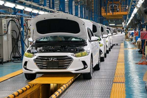 Chính sách giảm 50% thuế trước bạ nhằm kích thích tiêu dùng. Ảnh Hyundai.