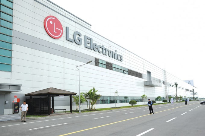 Tổ hợp LG nằm tại vị trí chiến lược kết nối với cao tốc Hà Nội – Hải Phòng với tổng số vốn đầu tư lên đến hơn 5 tỷ USD riêng trong năm 2021 đã bổ sung hơn 1,5 tỷ USD để mở rộng kinh doanh thu hút hơn 120,000 lao động.