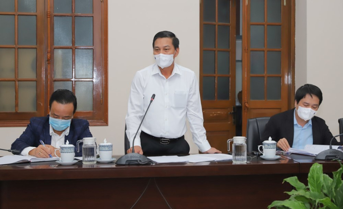Chủ tịch UBND TP Hải Phòng Nguyễn Văn Tùng kết luận tại cuộc họp.