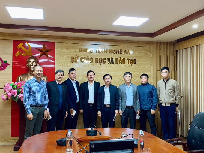 Sở Giáo dục và Đào tạo tỉnh Nghệ An tổ chức buổi làm việc với Viện Nghiên cứu và Ứng dụng phòng, chống ma túy PSD việc triển khai nhiệm vụ phòng, chống AIDS, ma túy, mại dâm trong trường học năm 2021.