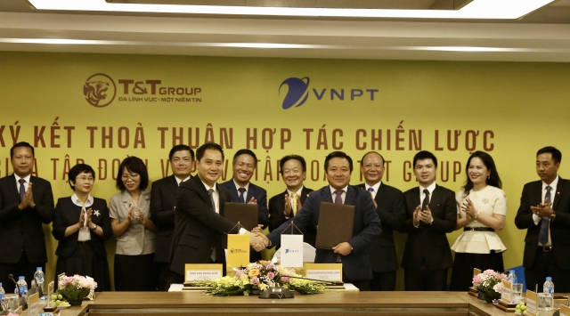 Tập đoàn T&amp;amp;T Group hợp tác chiến lược toàn diện với Tập đoàn VNPT