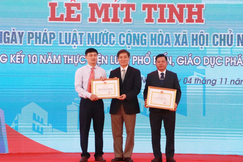 M&iacute;t tinh hưởng ứng Ng&agrave;y Ph&aacute;p luật Việt Nam tại Bắc Ninh ảnh 7