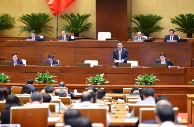 Tổng Thanh tra Chính phủ Đoàn Hồng Phong trả lời chất vấn Quốc hội