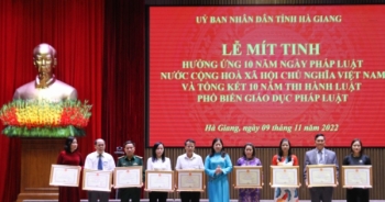 Hà Giang: Tổ chức lễ mít tinh hưởng ứng ngày Pháp luật Việt Nam