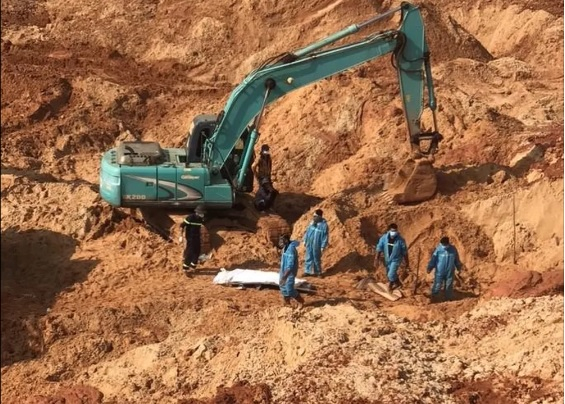 Hiện trường vụ tai nạn tại mỏ titan Nam Suối Nhum.
