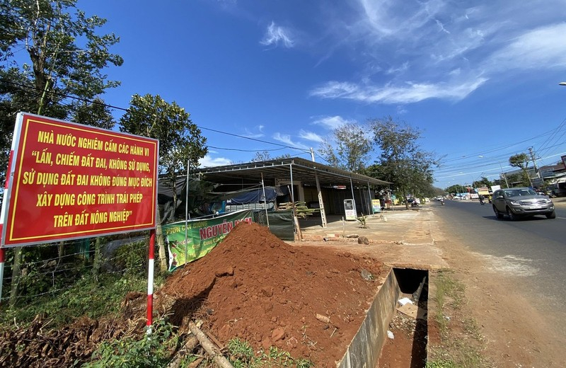 heo Thanh tra Chính phủ, tình trạng lấn chiếm xây dựng nhà trái phép trên đất nông nghiệp, đất của các công ty nông - lâm nghiệp tại Đắk Lắk còn diễn ra trên diện rộng và ngày càng phức tạp. (ảnh minh họa)