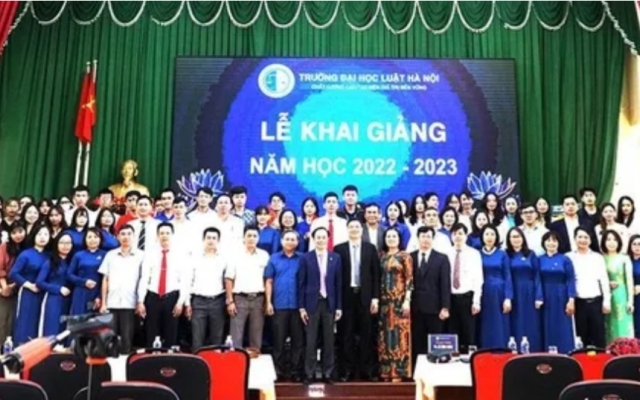 Phân hiệu Trường đại học Luật Hà Nội tại Đắk Lắk khai giảng năm học 2022-2023