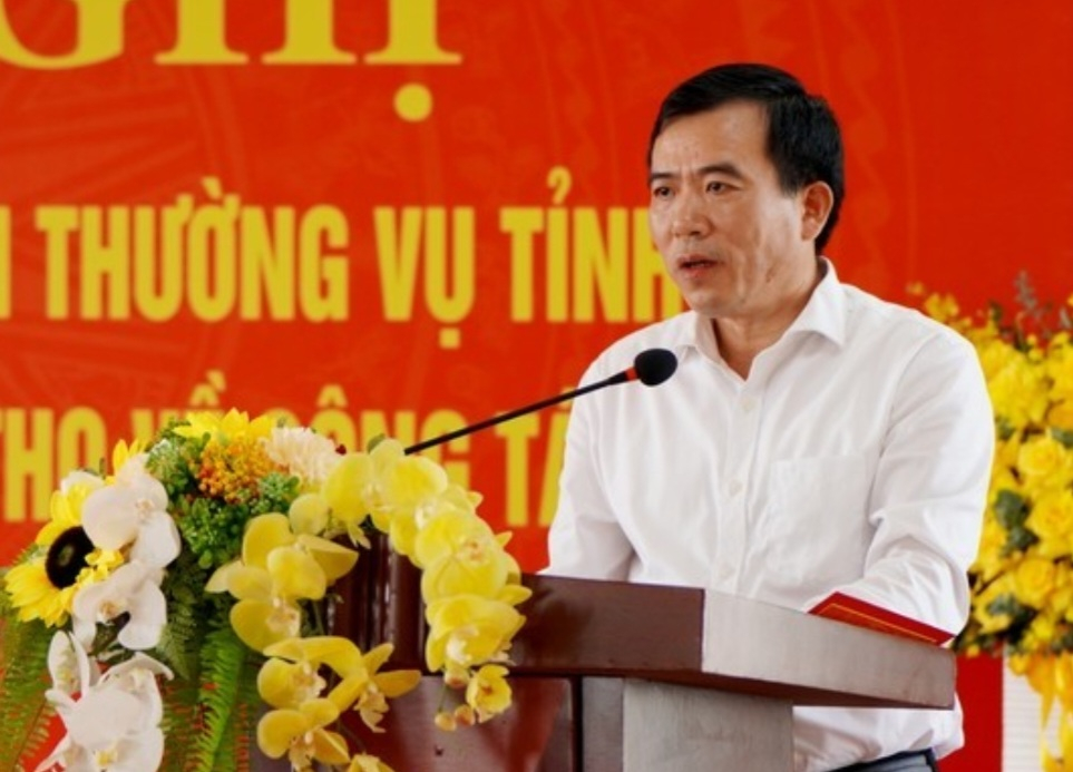 Tân Giám đốc Sở TT&amp;amp;TT Nguyễn Minh Tường phát biểu nhận nhiệm vụ. Ảnh: Báo Phú Thọ.