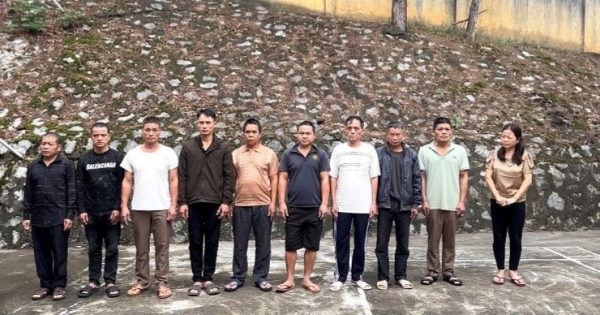 Lạng Sơn: Rủ nhau lên đồi đánh bạc, 10 đối tượng cả nam lẫn nữ bị khởi tố