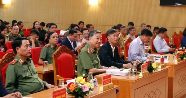 Bộ Công an tổ chức Lễ hưởng ứng Ngày Pháp luật Việt Nam