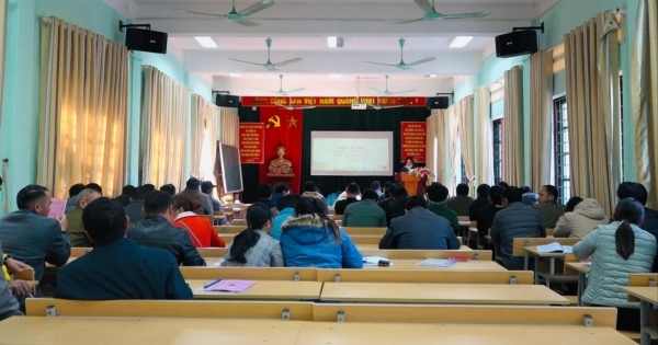 Lào Cai: Tổ chức tập huấn kiến thức về bình đẳng giới và kỹ năng lồng ghép giới