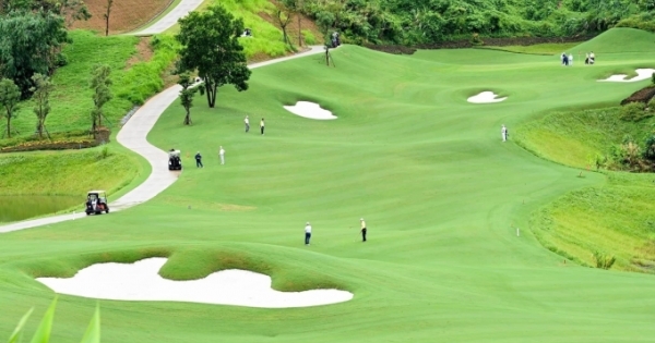 Gần 200 vận động viên tham gia giải golf Chào Mừng Đại hội Hội Golf tỉnh Lào Cai lần thứ nhất năm 2023