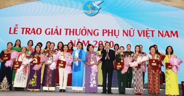 Chuẩn bị trao Giải thưởng Phụ nữ Việt Nam
