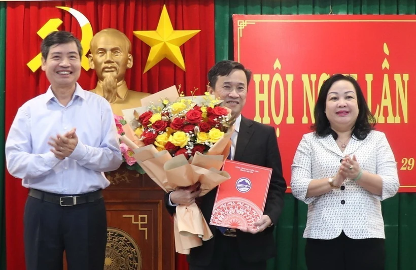 Phú Yên công bố quyết định của Ban Bí thư Trung ương Đảng về công tác cán bộ