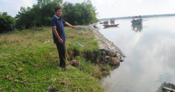 Nghệ An: Xóm ốc đảo và nỗi lo sông nuốt làng