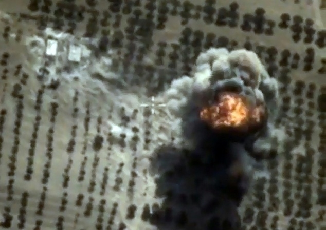 H&igrave;nh ảnh vụ nổ bom trong cuộc kh&ocirc;ng k&iacute;ch của Nga tại Syria. (Ảnh:AFP)