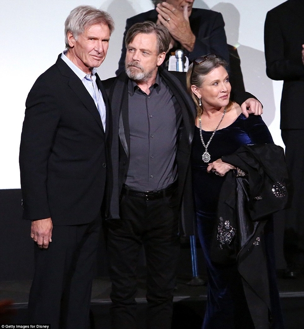 Ba t&agrave;i năng lớn của Hollywood: Harrison Ford, Carrie Fisher v&agrave; Luke Skywalker. Ảnh: Dailymail