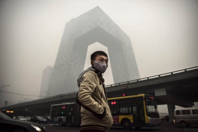 Bắc Kinh tiếp tục ph&aacute;t b&aacute;o động đỏ cảnh b&aacute;o &ocirc; nhiễm kh&ocirc;ng kh&iacute;. (Ảnh:&nbsp;Getty Images)