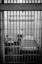 Một ph&ograve;ng giam điển h&igrave;nh ở ngục Alcatraz