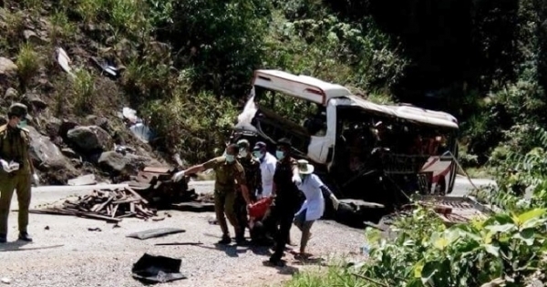 Khởi kiện chủ xe khách nổ tại Lào khiến 8 người tử vong