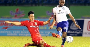 Khai mạc BTV - Cup Number 1: Đội bóng của "Messi Campuchia" lấn át chủ nhà Bình Dương