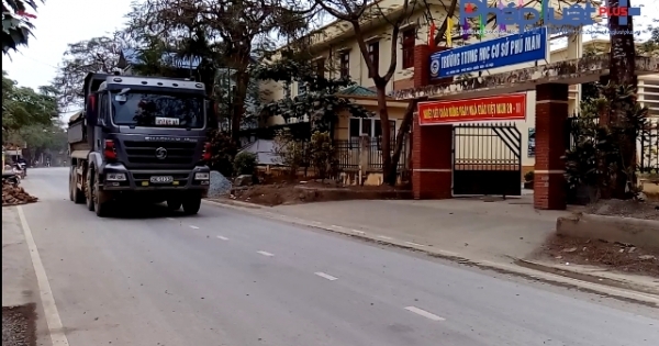 Hà Nội: Xe tải "đại náo", người dân lo lắng mỗi khi ra đường