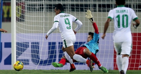 Đội tuyển Việt Nam là “vua thẻ” tại AFF Cup 2016