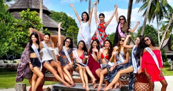 Á hậu Lệ Hằng tự tin diện bikini đọ dáng cùng thí sinh Miss Universe