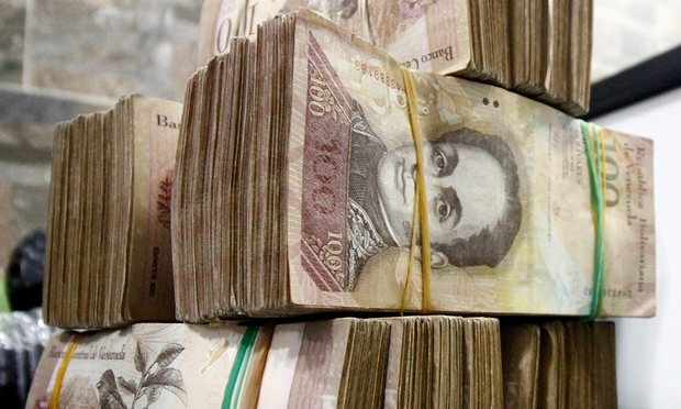 Venezuela ngừng lưu h&agrave;nh đồng 100 bolivar để