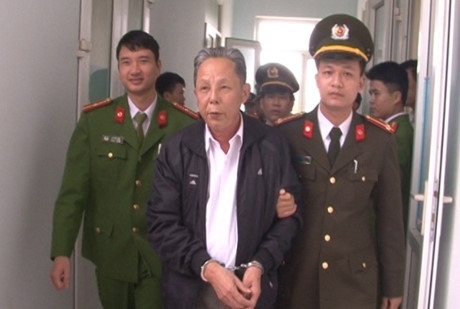 Thanh Hóa: Bắt giam nguyên Chủ tịch xã và cán bộ địa chính