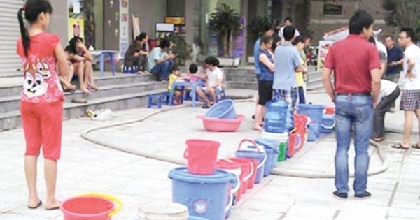 Ngày 16/12, một số khu vực tại Hà Nội mất nước