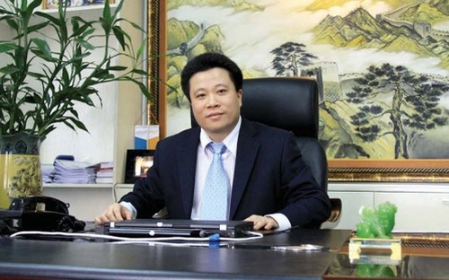 Nguy&ecirc;n Chủ tịch Hội đồng quản trị Oceanbank H&agrave; Văn Thắm.