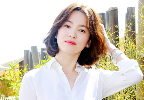 Người đẹp Song Hye Kyo xếp ở vị tr&iacute; gần &aacute;p ch&oacute;t - 98