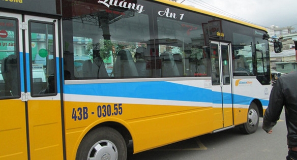 Đà Nẵng: Công ty Quảng An chậm trả lương, nhân viên xe bus đồng loạt đình công