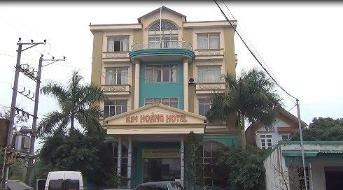 Kh&aacute;ch sạn Kim Ho&agrave;ng, nơi khai b&aacute;o tạm tr&uacute; của 52 người Trung Quốc. (Ảnh: b&aacute;o An ninh thủ đ&ocirc;)
