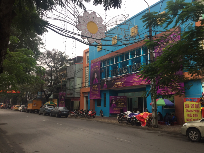 Một g&oacute;c phố phường Ho&agrave;ng Văn Thụ.