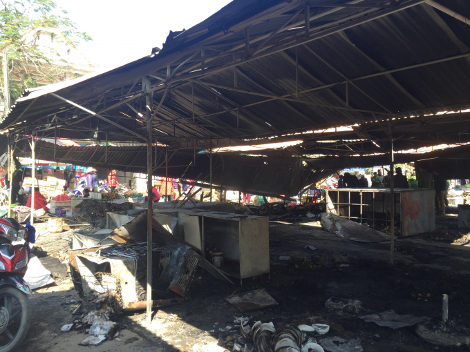 Chợ Anh Sơn nơi xảy ra vụ hỏa hoạn.