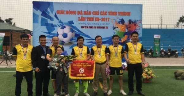 Cúp bóng đá Báo chí các tỉnh thành lần 3: Thanh Hóa, Nam Định và Nghệ An chia nhau 3 giải thưởng lớn