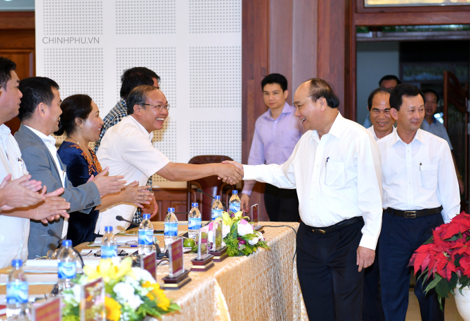 Thủ tướng Ch&iacute;nh phủ Nguyễn Xu&acirc;n Ph&uacute;c thăm v&agrave; l&agrave;m việc tại tỉnh Gia Lai