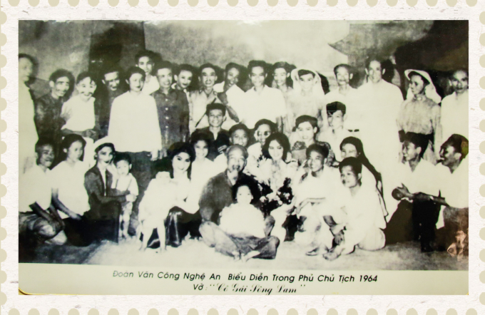 Nh&agrave; viết kịch Nguyễn Trung Phong - Một đời tận hiến cho s&acirc;n khấu xứ Nghệ