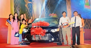 Địa ốc Kim Oanh tặng xe tiền tỷ tri ân khách hàng